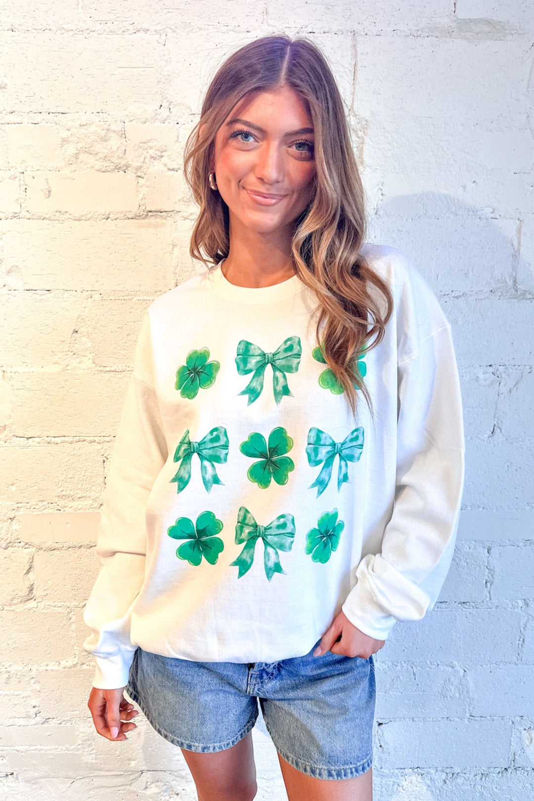 Clover & Bows Graphic Sweatshirt, St. Pattys, Adeline Boutique, Graphic Sweatshirt, Sweatshirt, Dallas Boutique