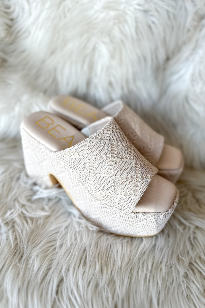 Como Platform Sandal, Platform Shoes, Summer Shoes, Sandals, Shoes, Adeline Boutique, Dallas Boutique