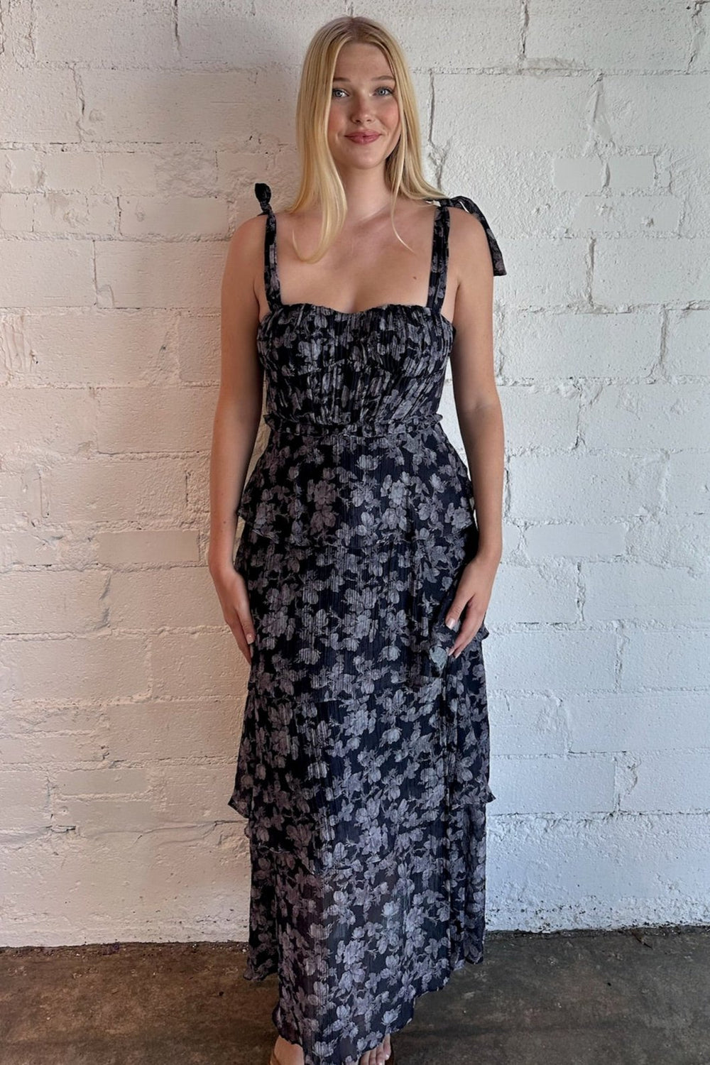 Mellorie Dress, Grey Dress, Floral Grey Dress, Floral Dress, Womens Boutique, boutique, Fall