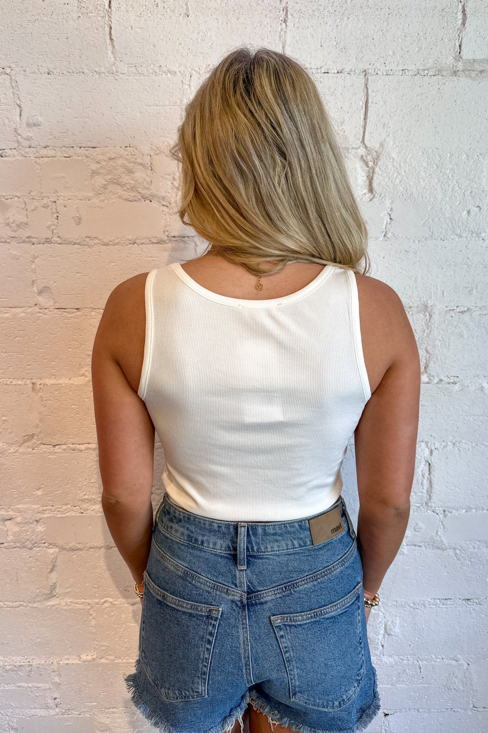 On The Coast Tee, Baby Tee, Graphic Tee, Graphic Tank Top, Tank Top, Adeline Boutique, Dallas Boutique, Boutiques