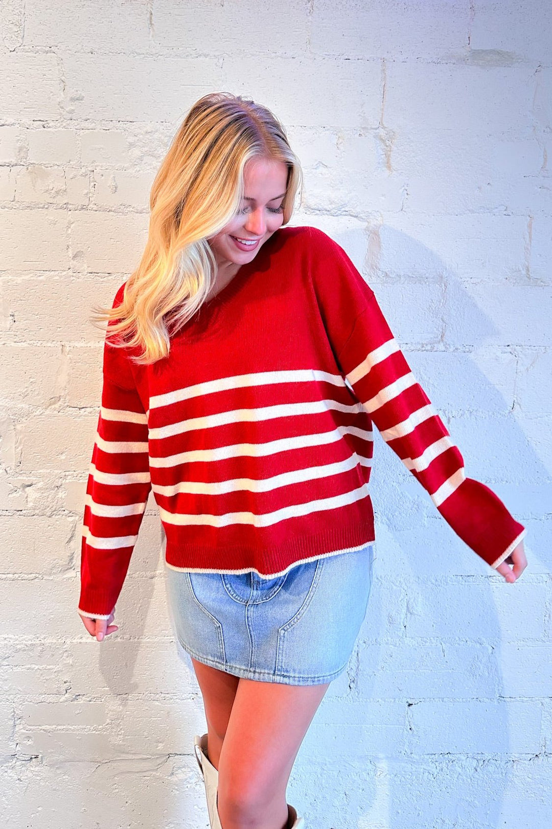 Red and White Stripe Sweater, womens stripe sweater, dallas boutique, womens red stripe sweater, womens v neck red stripe sweater