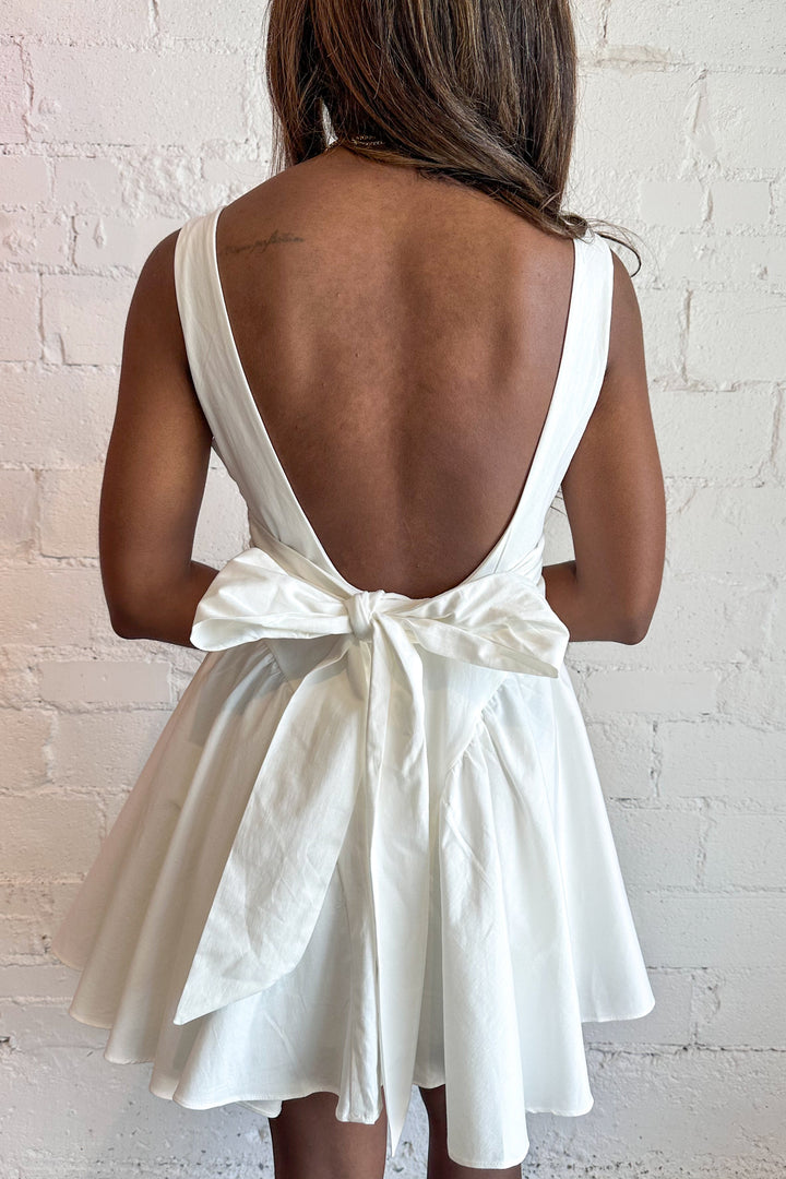 Serena Back Tie Ribbon Dress Front, White Dress, Spring and Summer Dress, Adeline Boutique, Dallas Boutique 