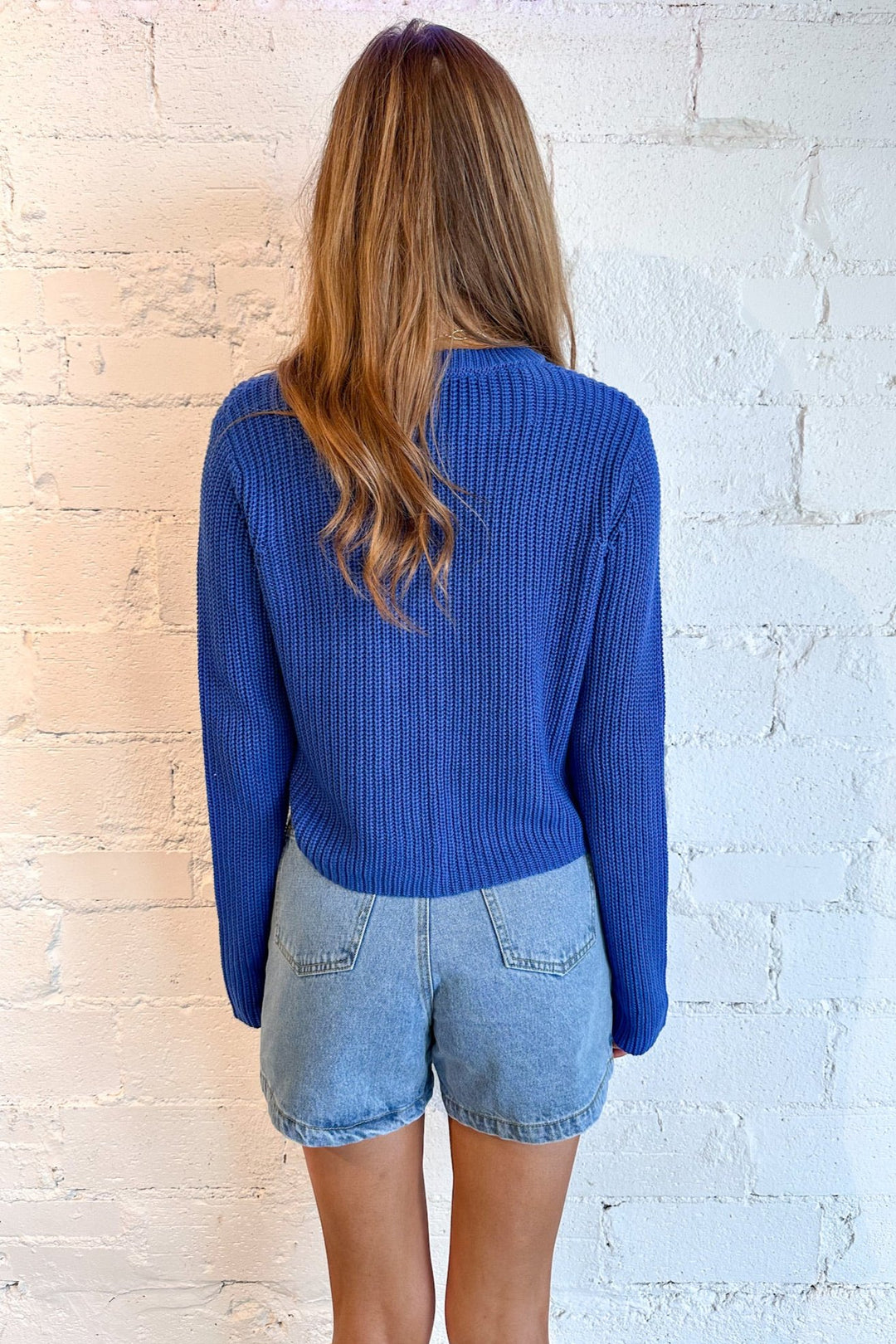 Available in white and blue
Cable-knit design for a classic look
Soft, cozy fabric
Relaxed fit for all-day comfort