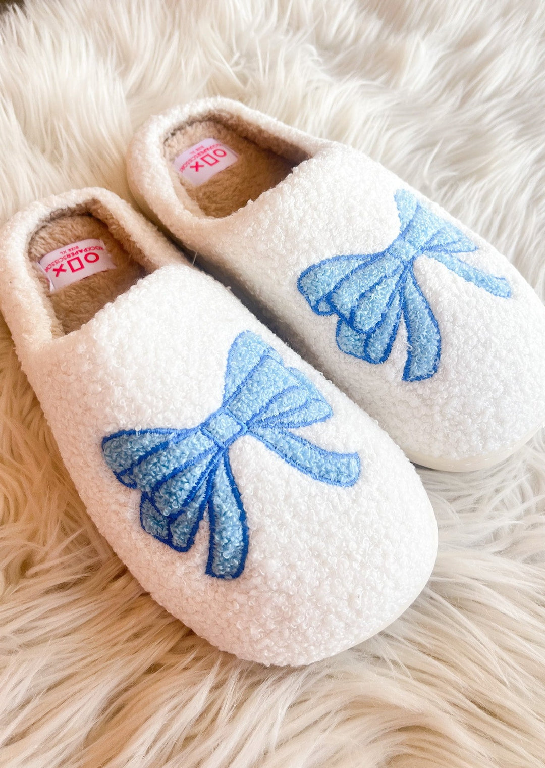 slippeer, slippers, bowslippers, pinkslippers, blueslippers, gifts, gift